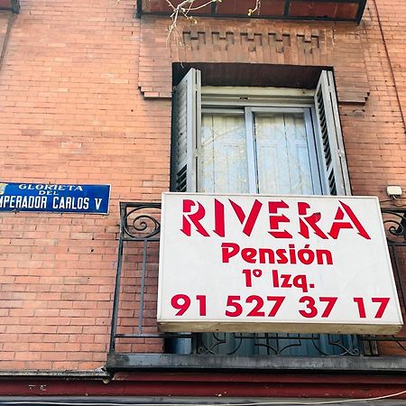 Pension Rivera Madrid Exterior foto