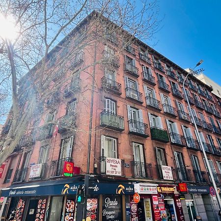 Pension Rivera Madrid Exterior foto